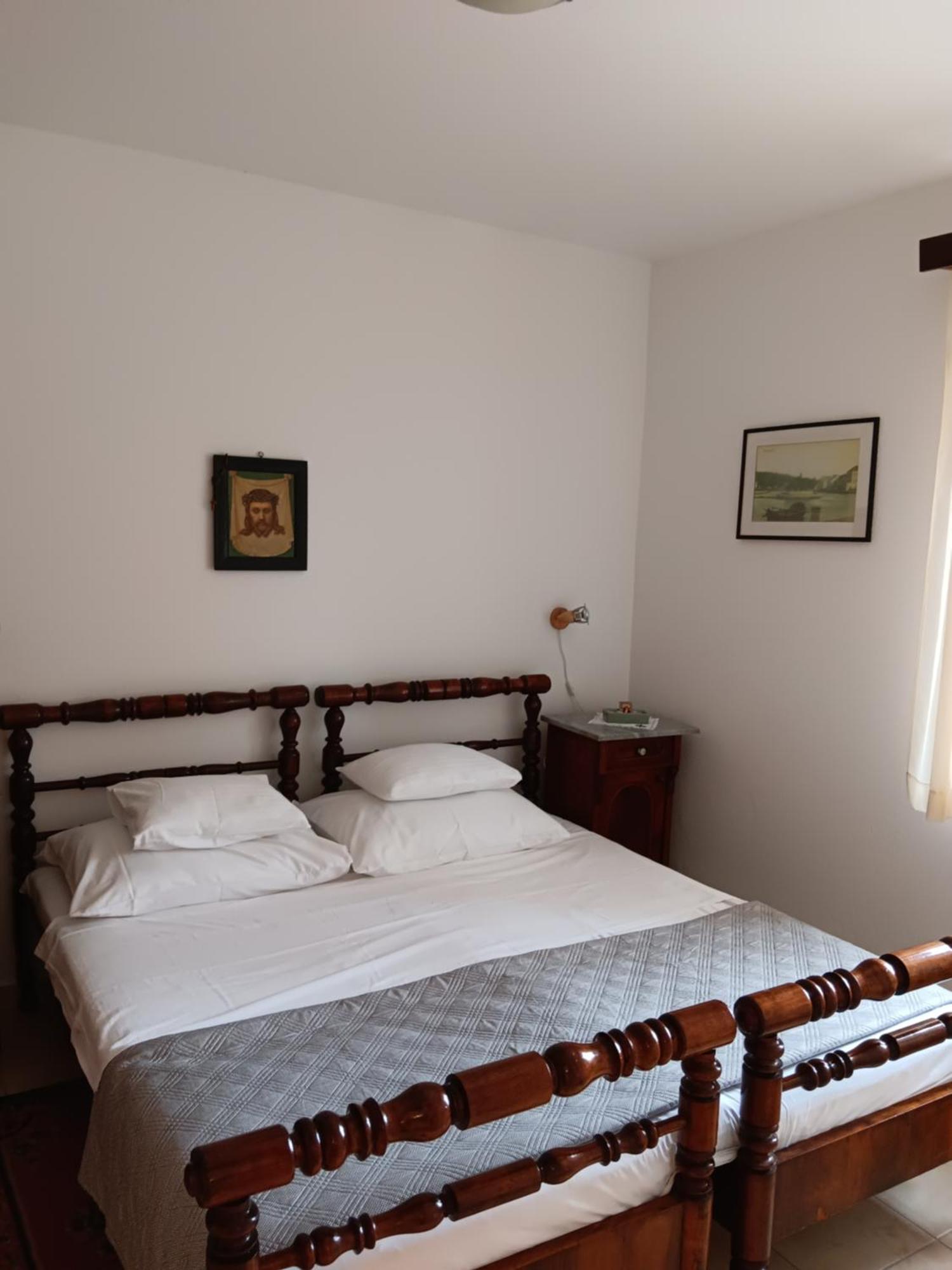 Guest House Lucijo วรอสกา ห้อง รูปภาพ