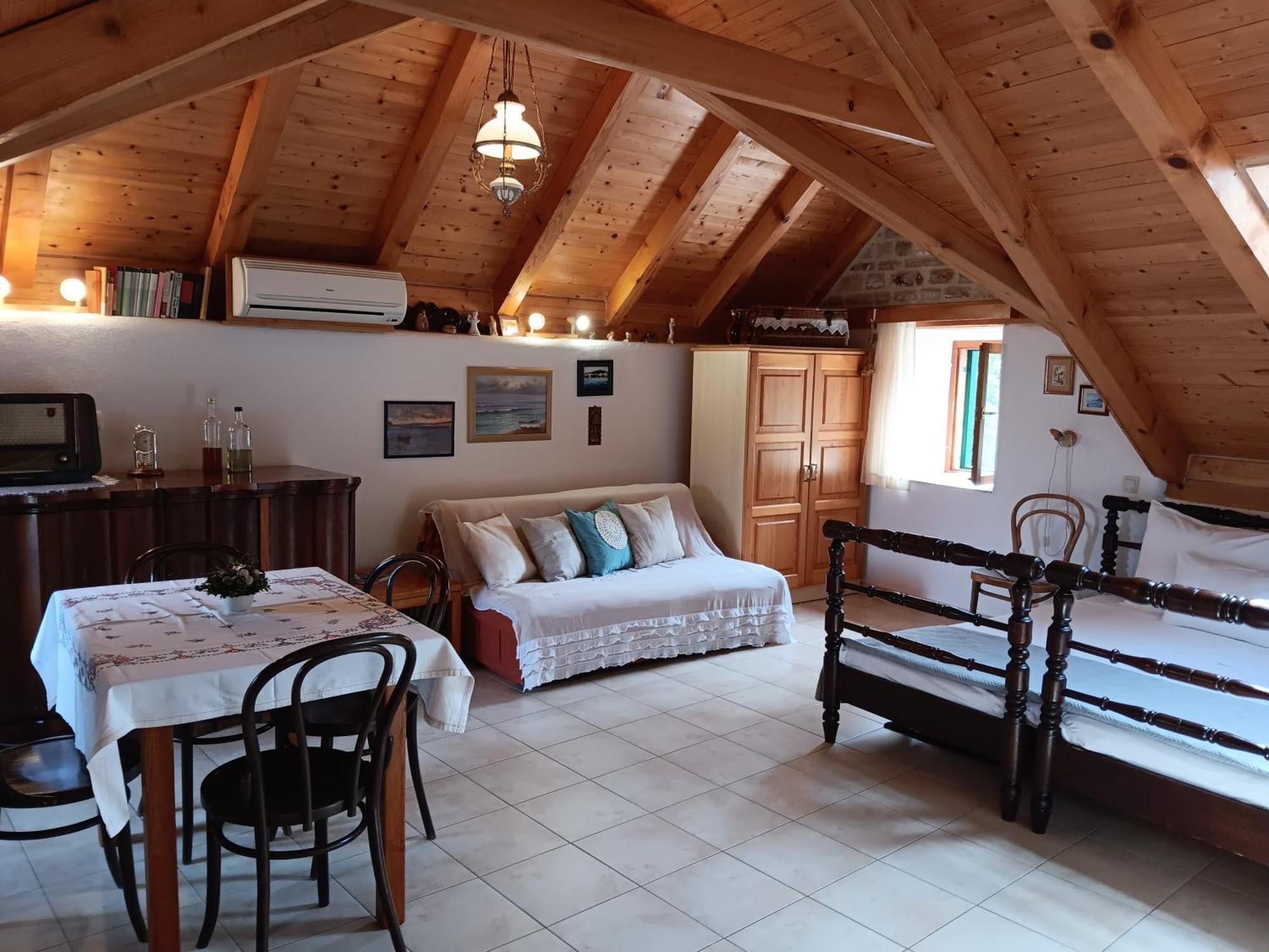 Guest House Lucijo วรอสกา ห้อง รูปภาพ